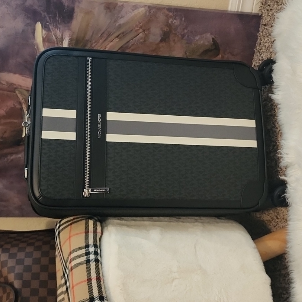 Michael Kors Carry-on suitcase